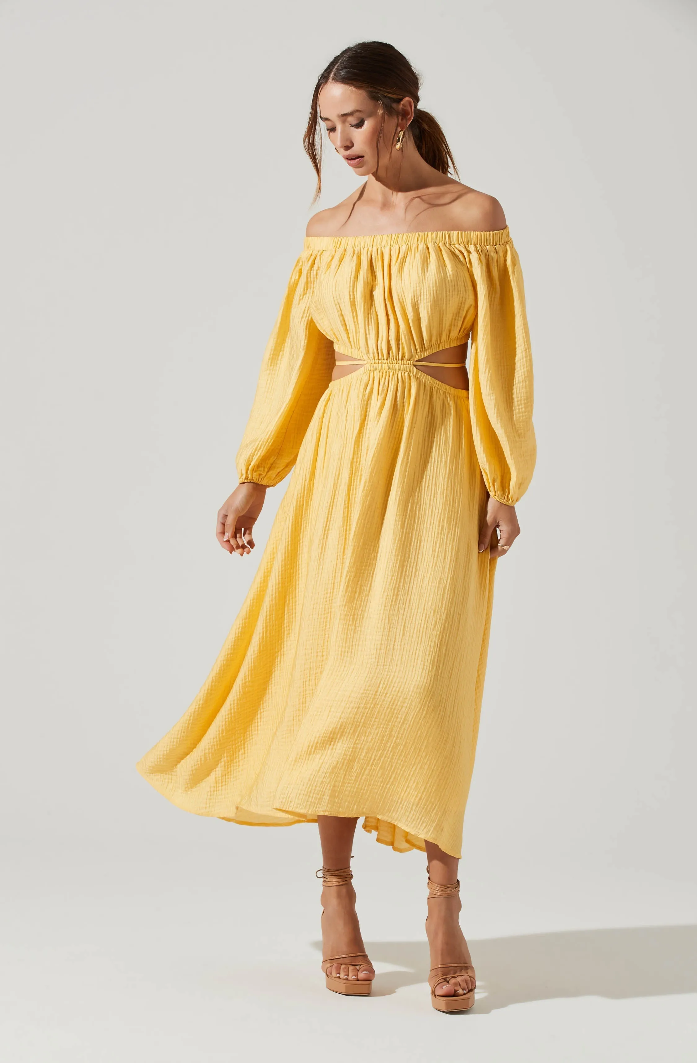 Cassian Cutout Off Shoulder Midi Dress