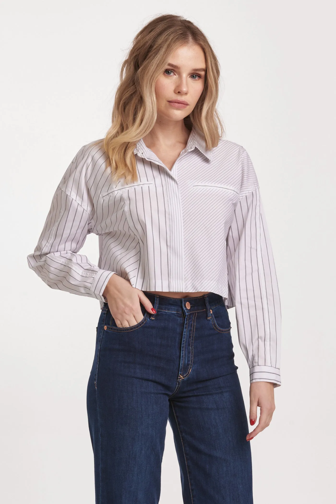 CROPPED ARIANNA TOP