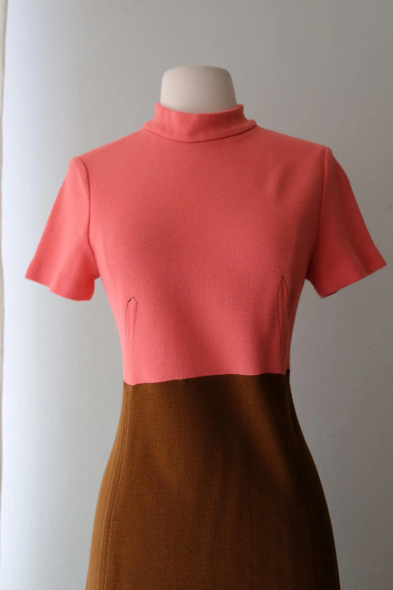 Cutest 1960's Hot Pink & Cocoa Mod Shift Dress / Sz M