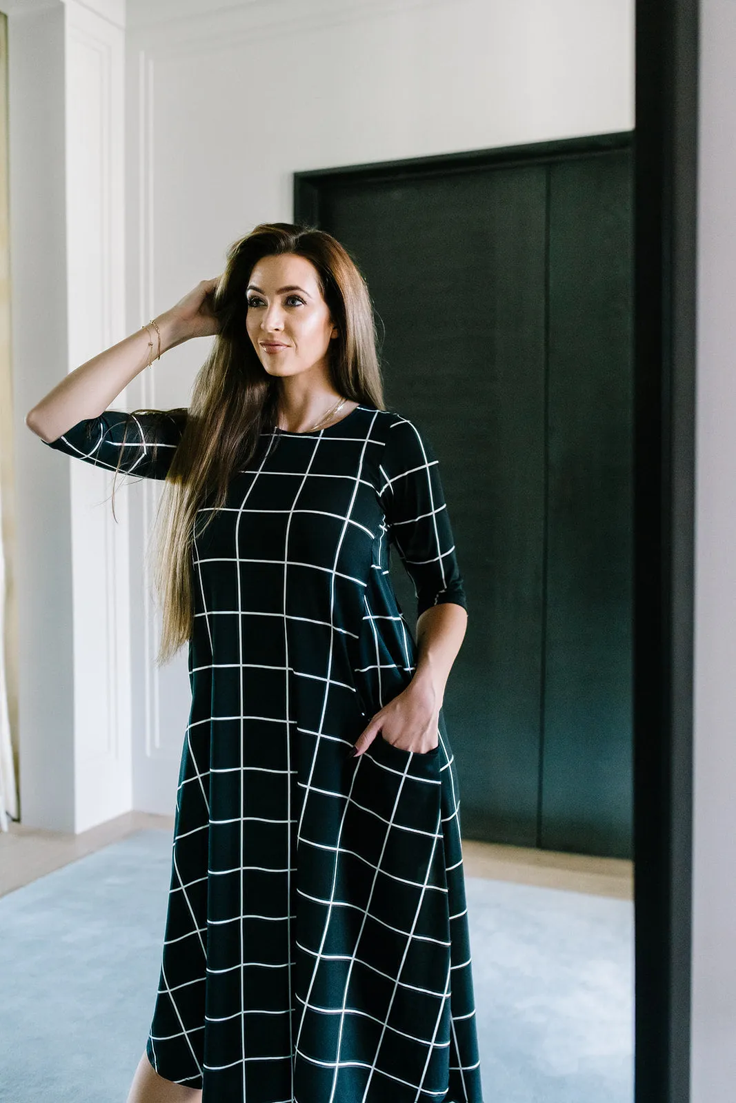 Jessi Dress Black Grid