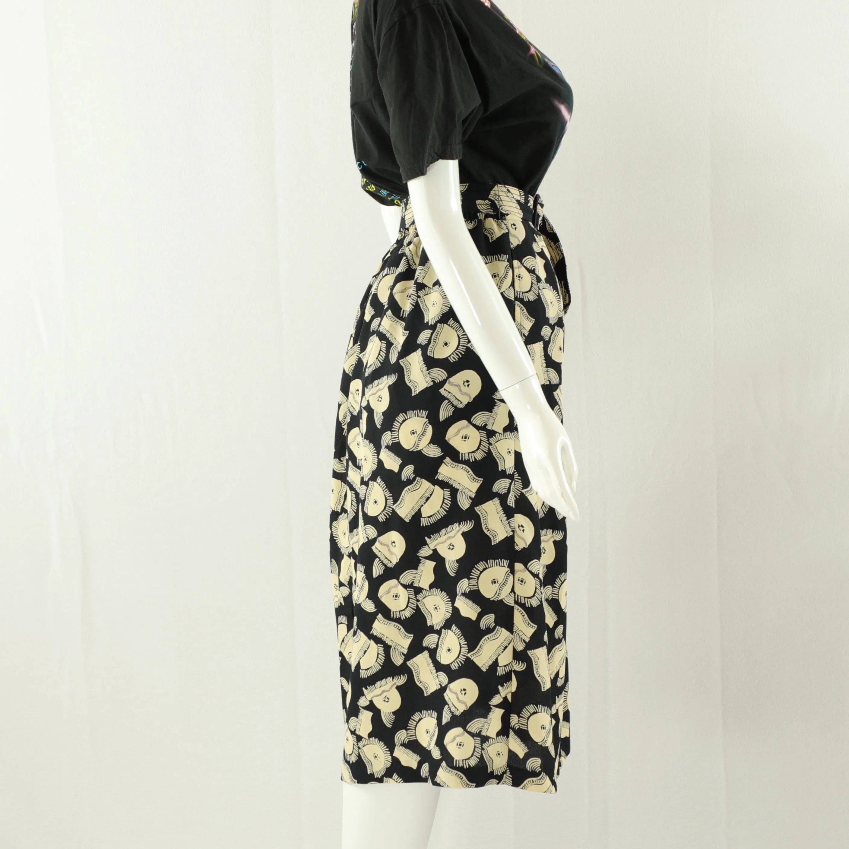 Trojan War Skirt (Size 10)